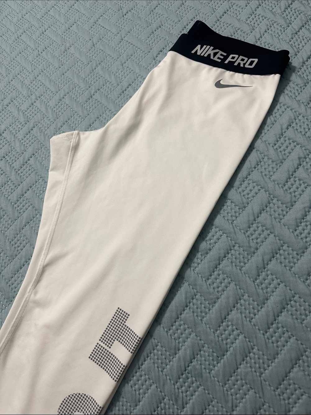 Nike White Compression Leggings with Black Elastic Waistband size large